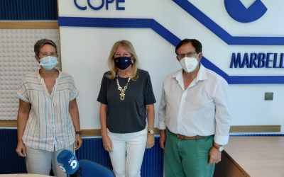 Ángeles Muñoz: más de 60.000 vecinos de Marbella tienen la pauta completa de vacunación.
